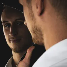 Ascolta Dani, guarda video musicali, leggi la biografia, vedi le date del tour & altro!