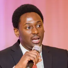 Escucha a SXM, mira videos musicales, lee su biografía, consulta las fechas de las gira y más.