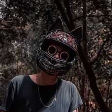 Ouça Psycho Cat, assista a videoclipes, leia a biografia, veja as datas das turnês e mais!