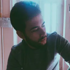 Ouve Alexi Iglesias, vê vídeos de música, lê a biografia, vê as datas da digressão e muito mais!