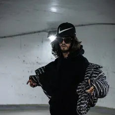 收听 Marshan、观看音乐视频、阅读小传、查看巡演日期等 ！