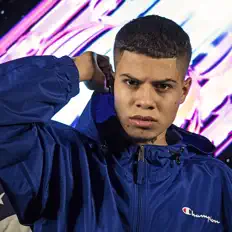 Larsemaを聴いたり、ミュージックビデオを鑑賞したり、経歴やツアー日程などを確認したりしましょう！