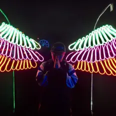 Ouve Hamal, vê vídeos de música, lê a biografia, vê as datas da digressão e muito mais!