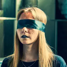 Escucha a Кукла Чаки, mira vídeos musicales, lee la biografía, consulta fechas de giras y mucho más.