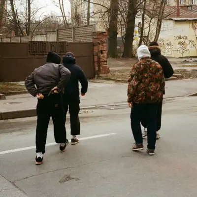 Ascolta Угроза Примером, guarda video musicali, leggi la biografia, vedi le date del tour & altro!