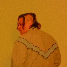 Dengarkan Fbasleo, tonton video musik, baca bio, lihat tanggal tur & lainnya!