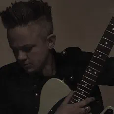 Ouça Meg Toohey, assista a videoclipes, leia a biografia, veja as datas das turnês e mais!