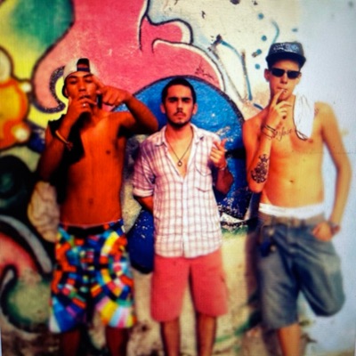 Só Mais Um - Single