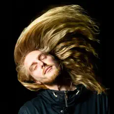 Mört: песни, клипы, биография, даты выступлений и многое другое.