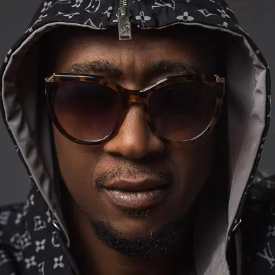Listen to Tunde Tdot, watch music videos, read bio, see tour dates & more!