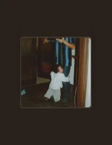 Dengarkan thien, tonton video musik, baca bio, lihat tanggal tur & lainnya!