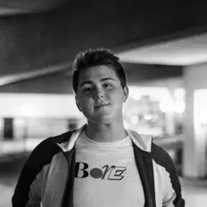 收听 Tyler Sexton、观看音乐视频、阅读小传、查看巡演日期等 ！