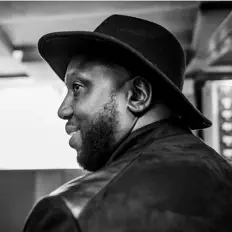 Luke Smith을(를) 듣고, 뮤직 비디오를 보고, 약력을 읽고, 투어 일정 등을 확인하세요!