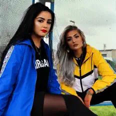 Ouve Khalysis, vê vídeos de música, lê a biografia, vê as datas da digressão e muito mais!