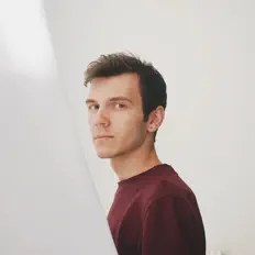 Ouça Maxim Yarushkin, assista a videoclipes, leia a biografia, veja as datas das turnês e mais!