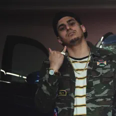 Hör dir Mazzarati an, schau dir Musikvideos an, lies die Biografie, finde Tourdaten und mehr!