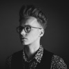 Měsíc - Single