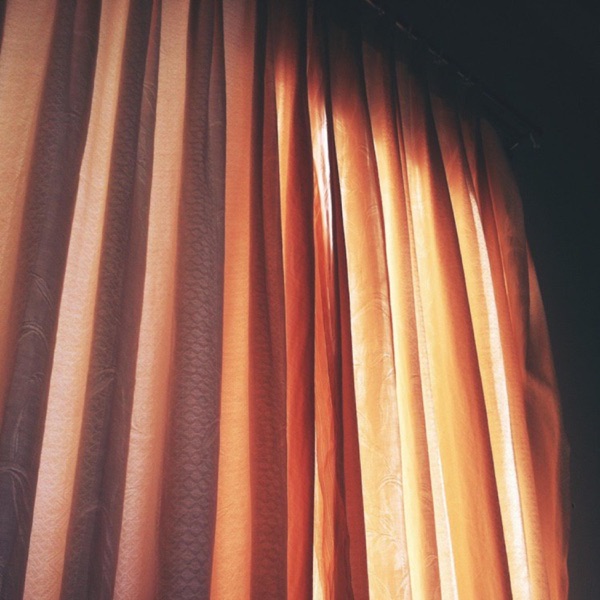 Familiar (feat. Una Mey)