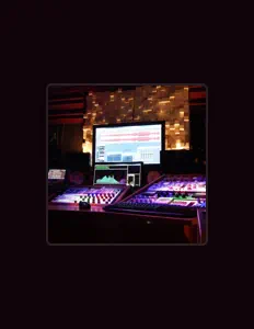 Dengarkan Picture Bwoy, tonton video musik, baca bio, lihat tanggal tur & lainnya!