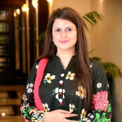 Muqadas Farooq Awan - Gold Gold