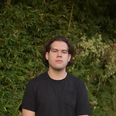 Listen to Verrush, watch music videos, read bio, see tour dates & more!