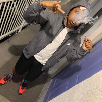 Fresh Out - Single
