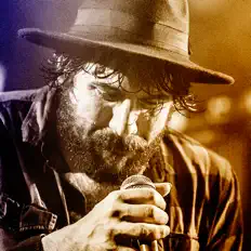 Listen to Capitán Cobarde, watch music videos, read bio, see tour dates & more!