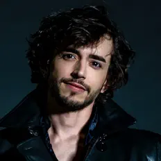 聆聽 Miguel Fasa、觀看音樂影片、閱讀小傳、查看巡演日期等！