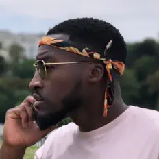 Ouça Staty, assista a videoclipes, leia a biografia, veja as datas das turnês e mais!