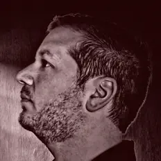 Ακούστε περιεχόμενο από Oliver Bach, παρακολουθήστε μουσικά βίντεο, διαβάστε το βιογραφικό, δείτε ημερομηνίες περιοδείας, και πολλά ακόμη!