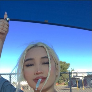 Summer Low - Single