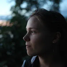 Алёна Абраженина: песни, клипы, биография, даты выступлений и многое другое.