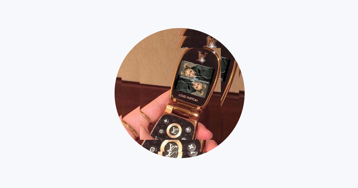 aesthetic louis vuitton flip phone