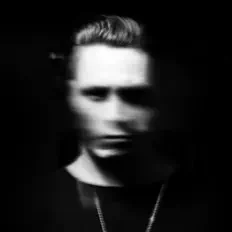 Luister naar BreakCode, bekijk muziekvideo's, lees de bio, bekijk de tourdata, en meer!