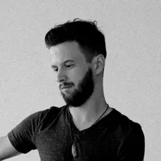 Escucha a James Paul Mitchell, mira videos musicales, lee su biografía, consulta las fechas de las gira y más.