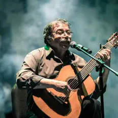 Ascolta Numa Moraes, guarda video musicali, leggi la biografia, vedi le date del tour & altro!