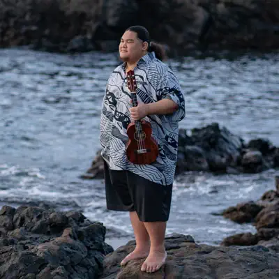 Listen to Kaulike Pescaia, watch music videos, read bio, see tour dates & more!