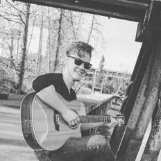 Dengarkan Brenden McCoy, tonton video musik, baca bio, lihat tanggal tur & lainnya!