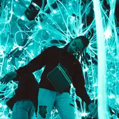 Escucha a ZayMinor, mira videos musicales, lee su biografía, consulta las fechas de las gira y más.