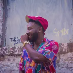 T. Roberts: песни, клипы, биография, даты выступлений и многое другое.