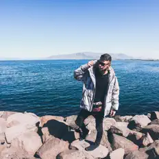 Listen to Zi Maning, watch music videos, read bio, see tour dates & more!