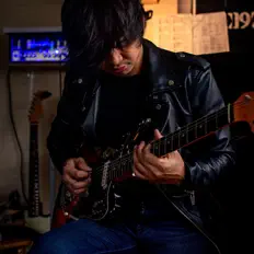 收听 Dokudokuroro、观看音乐视频、阅读小传、查看巡演日期等 ！