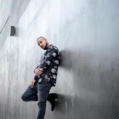 Listen to Roon, watch music videos, read bio, see tour dates & more!