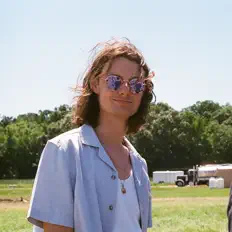 Connor Hollifield dinle, müzik videolarını izle, biyografisini oku, tur tarihlerini ve daha fazlasını gör!