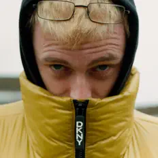 收听 Draper、观看音乐视频、阅读小传、查看巡演日期等 ！