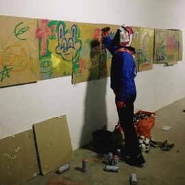 Taggin' Walls Ryan Hawaii