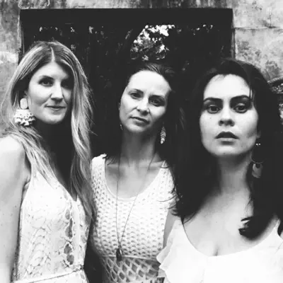 Listen to The Krickets, watch music videos, read bio, see tour dates & more!