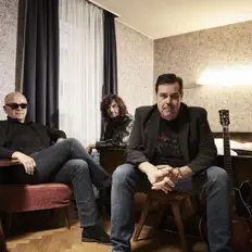 Listen to Andreas Diehlmann Band, watch music videos, read bio, see tour dates & more!