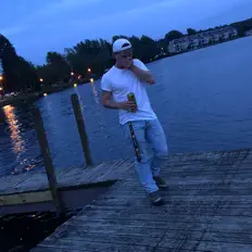 Ouça Grant Booher, assista a videoclipes, leia a biografia, veja as datas das turnês e mais!