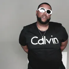 jee सुनें, म्यूज़िक वीडियो देखें, बायो पढ़ें, दौरे की तारीखें और बहुत कुछ देखें!